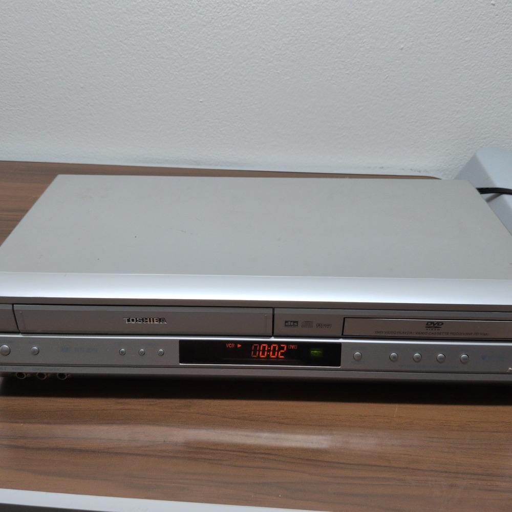 Toshiba SD-V392SU2  Hi-Fi Stereo VCR DVD Combo Player Recorder, No Remote,Tested